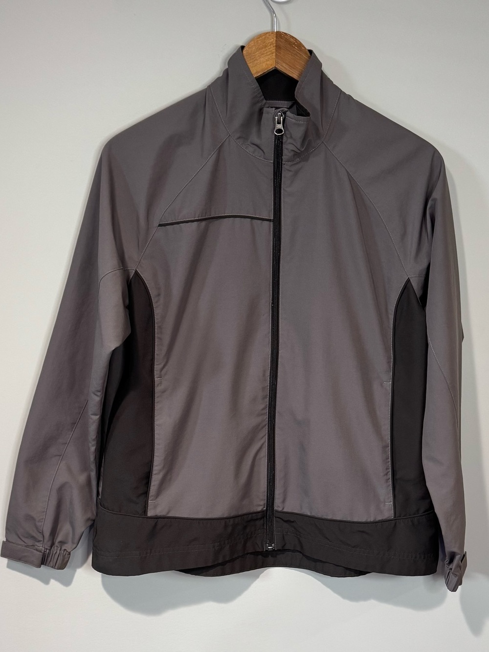 Cutter & Buck Women’s WeatherTec Grey & Black Full Zip Windbreaker Jacket Golf M